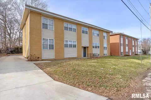 225-229 N Park Ave, Springfield, IL 62702 photo 2