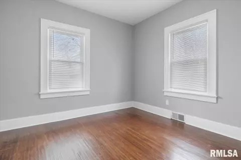 2041 N 7th St, Springfield, IL 62702 photo 18