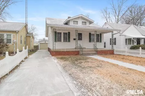 2041 N 7th St, Springfield, IL 62702