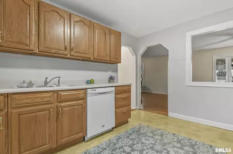 5 Harriet Ln, Springfield, IL 62702 photo 9