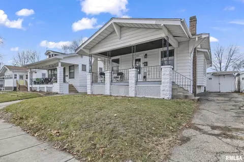 2037 S Spring St, Springfield, IL 62704
