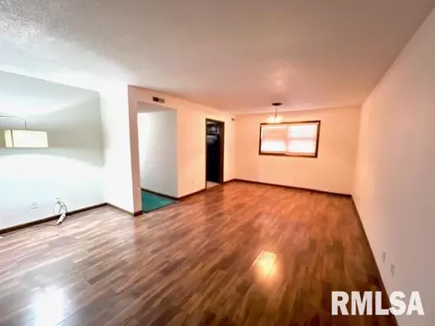 3000 Taylor Ave, Springfield, IL 62703 photo 2