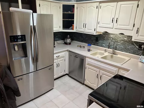 4063 Larkspur, Springfield, IL 62711 photo 29
