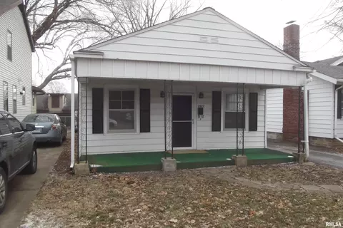 2022 Dial Ct, Springfield, IL 62704
