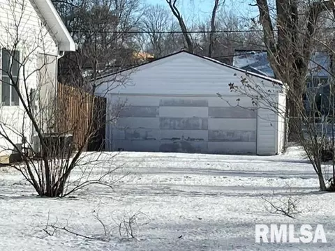 3020 S 13th St, Springfield, IL 62703 photo 3