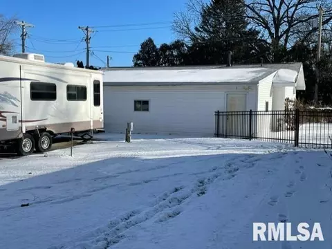 3020 S 13th St, Springfield, IL 62703 photo 2