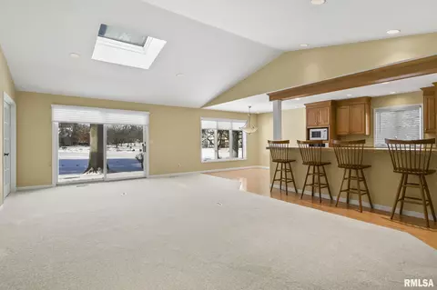 2 Turnberry Pl, Springfield, IL 62704 photo 7