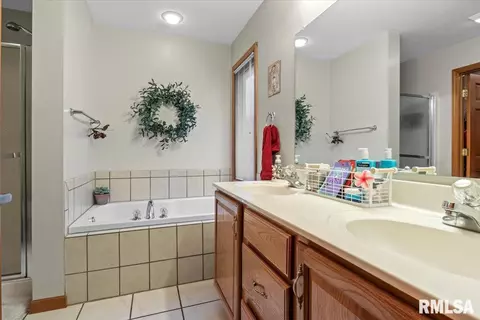 4075 Highbury Dr, Springfield, IL 62711 photo 17