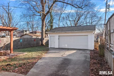 1816 S Whittier Ave, Springfield, IL 62704 photo 32