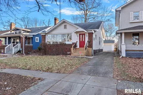 1816 S Whittier Ave, Springfield, IL 62704 photo 2