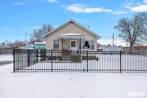 416 Hickory St, Kincaid, IL 62540