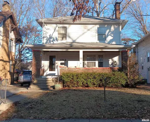 1712 Whittier Ave, Springfield, IL 62704 photo 2