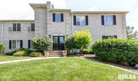 3120 Huntington Woods Dr, Springfield, IL 62704