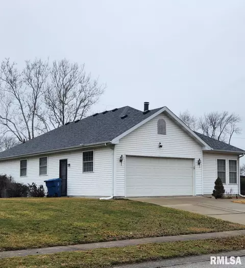 913 Knoll Pointe Pl, Springfield, IL 62703 photo 2