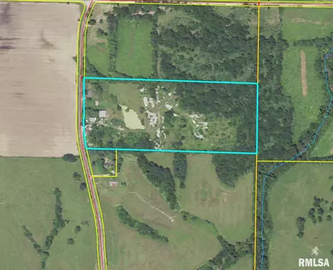 1946 Arcadia Rd, Jacksonville, IL 62650