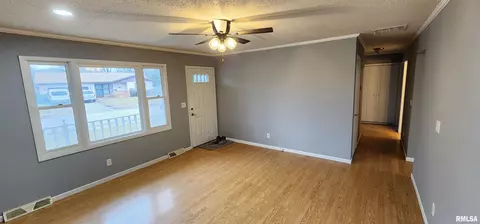 2118 Claremont Dr, Springfield, IL 62703 photo 7