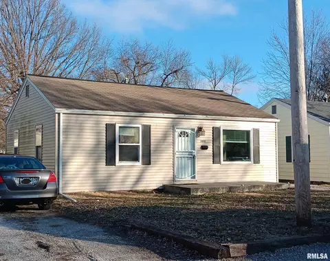 2604 Burton Dr, Springfield, IL 62703 photo 2