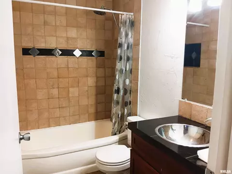 2604 Burton Dr, Springfield, IL 62703 photo 17