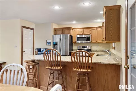 2550 Chapel Hill Dr, Springfield, IL 62702 photo 29