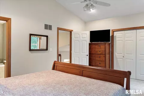 2550 Chapel Hill Dr, Springfield, IL 62702 photo 43