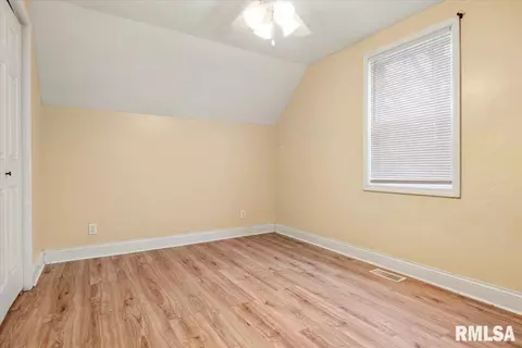 1608 W Capitol Ave, Springfield, IL 62704 photo 17