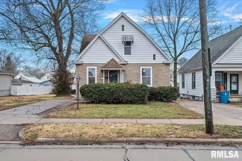 1616 W Monroe St, Springfield, IL 62704