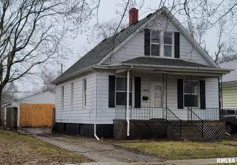 Springfield, IL Single Family For Sale - Movoto