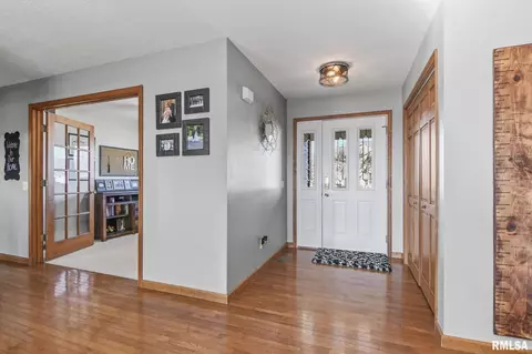 1100 Post Rd, Springfield, IL 62712 photo 4