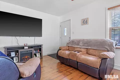 3116 S 4th St, Springfield, IL 62703 photo 7