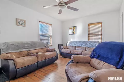 3116 S 4th St, Springfield, IL 62703 photo 8