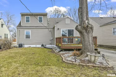 Exterior - 2857 S 3rd St, Springfield, IL 62703 photo 9 of 11