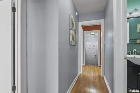 Entry Way - 2857 S 3rd St, Springfield, IL 62703 photo 1 of 1