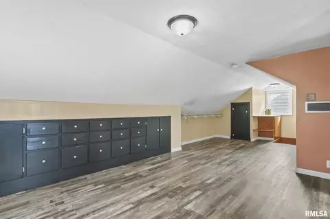 Bedroom - 2857 S 3rd St, Springfield, IL 62703 photo 2 of 2