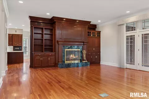 1855 S Wiggins Ave, Springfield, IL 62704 photo 10