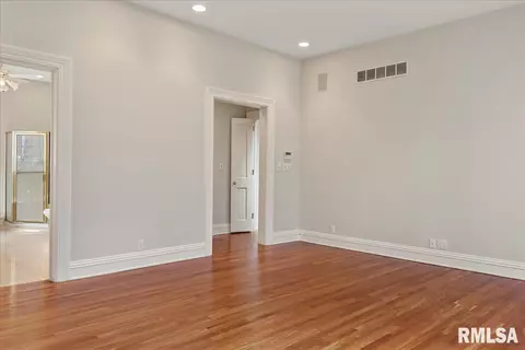 1855 S Wiggins Ave, Springfield, IL 62704 photo 28