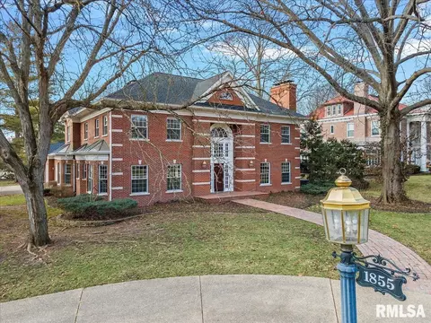 1855 S Wiggins Ave, Springfield, IL 62704 photo 4