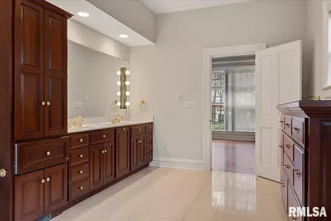1855 S Wiggins Ave, Springfield, IL 62704 photo 30
