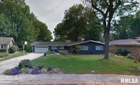 2104 Noble Ave, Springfield, IL 62704