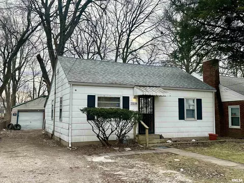 3228 Enos Ave, Springfield, IL 62702