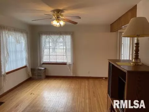 1612 Knox Ave, Springfield, IL 62703 photo 9