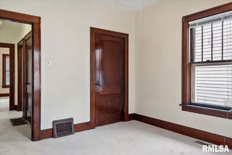 517 Williams St, Springfield, IL 62704 photo 18