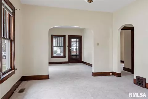 517 Williams St, Springfield, IL 62704 photo 11
