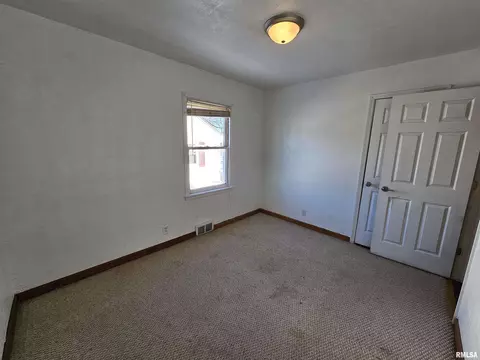 Other - 1721 N 22nd St, Springfield, IL 62702 photo 11 of 15