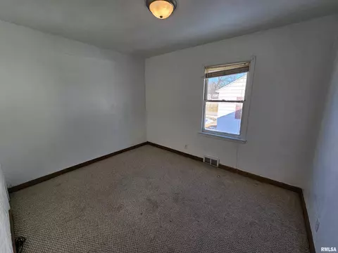 Other - 1721 N 22nd St, Springfield, IL 62702 photo 10 of 15