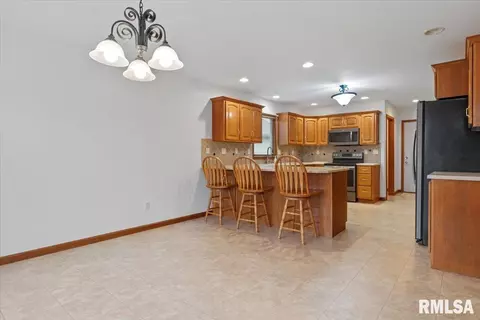 3912 Thackeray Dr, Springfield, IL 62711 photo 10