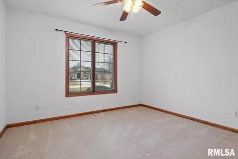3912 Thackeray Dr, Springfield, IL 62711 photo 26