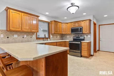 3912 Thackeray Dr, Springfield, IL 62711 photo 13