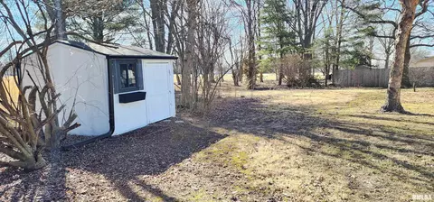 2416 Manchester Dr, Springfield, IL 62704 photo 7
