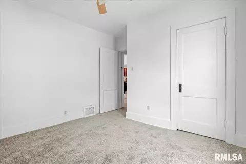 2113 S 13th St, Springfield, IL 62703 photo 16