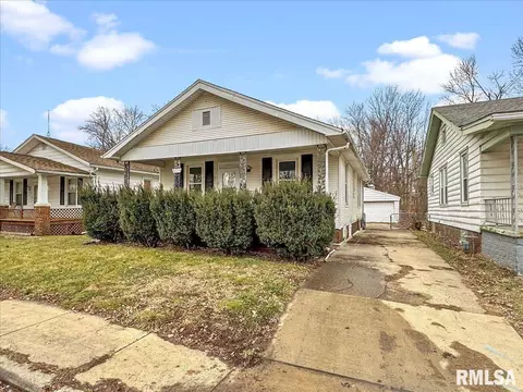 2113 S 13th St, Springfield, IL 62703